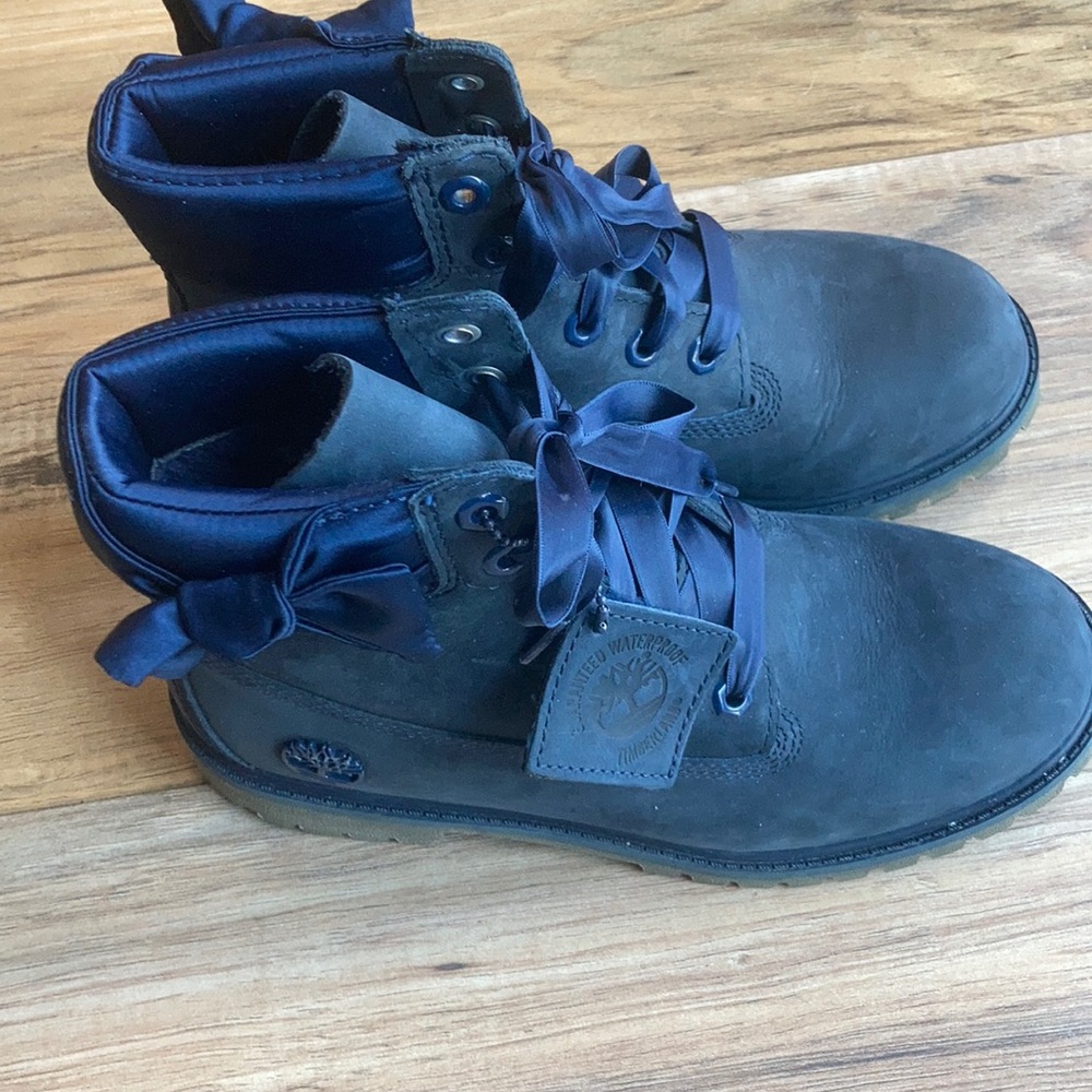 Timberland Boots 5.5 - Picture 2 of 5